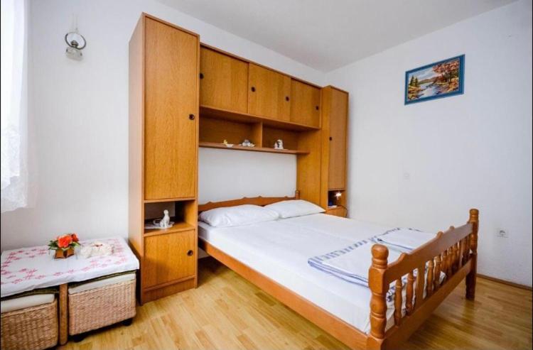 Milojka Appartement Senj  Buitenkant foto