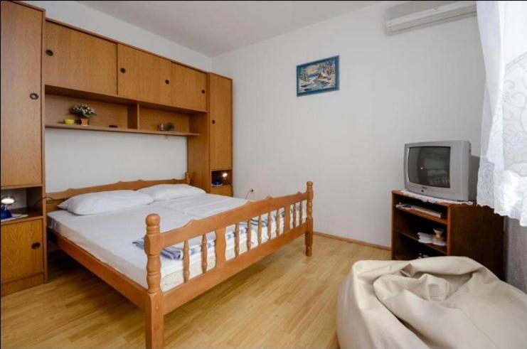Milojka Appartement Senj  Buitenkant foto